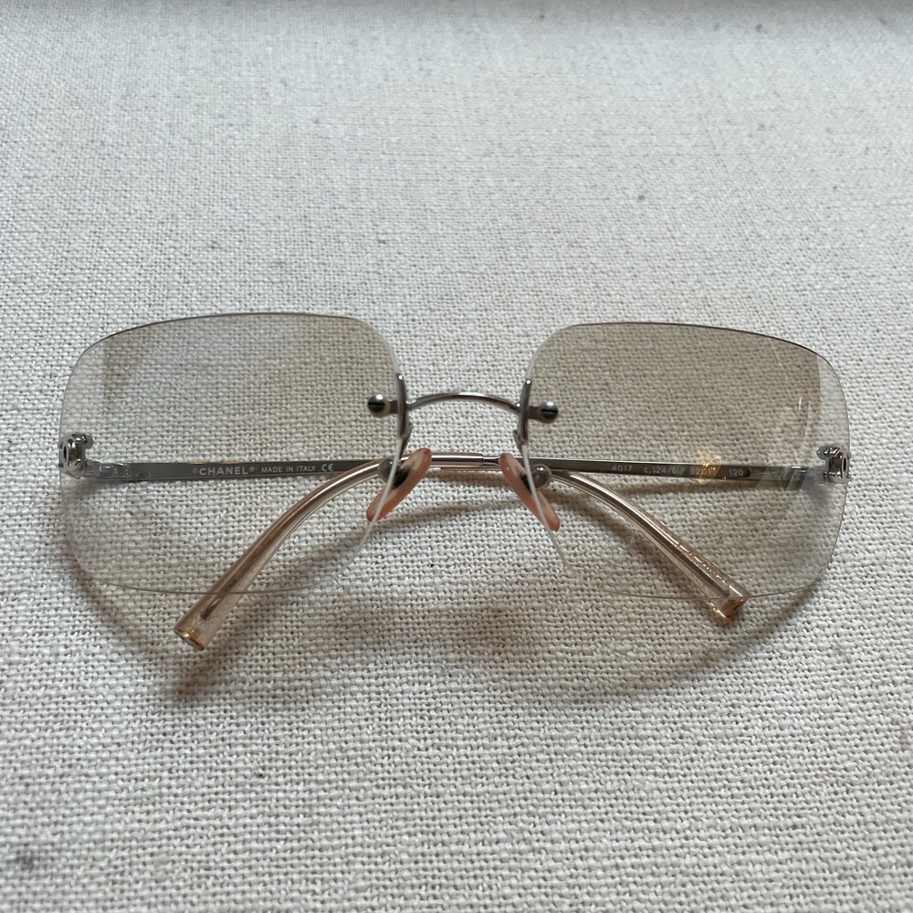 Chanel 4017 Sunglasses from y2k period